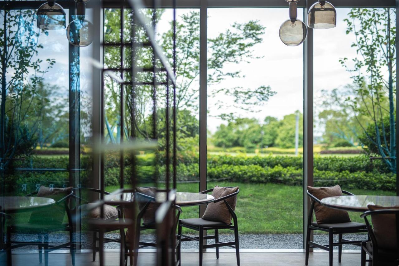 Renaissance Changzhou Wujin Hotel Екстериор снимка