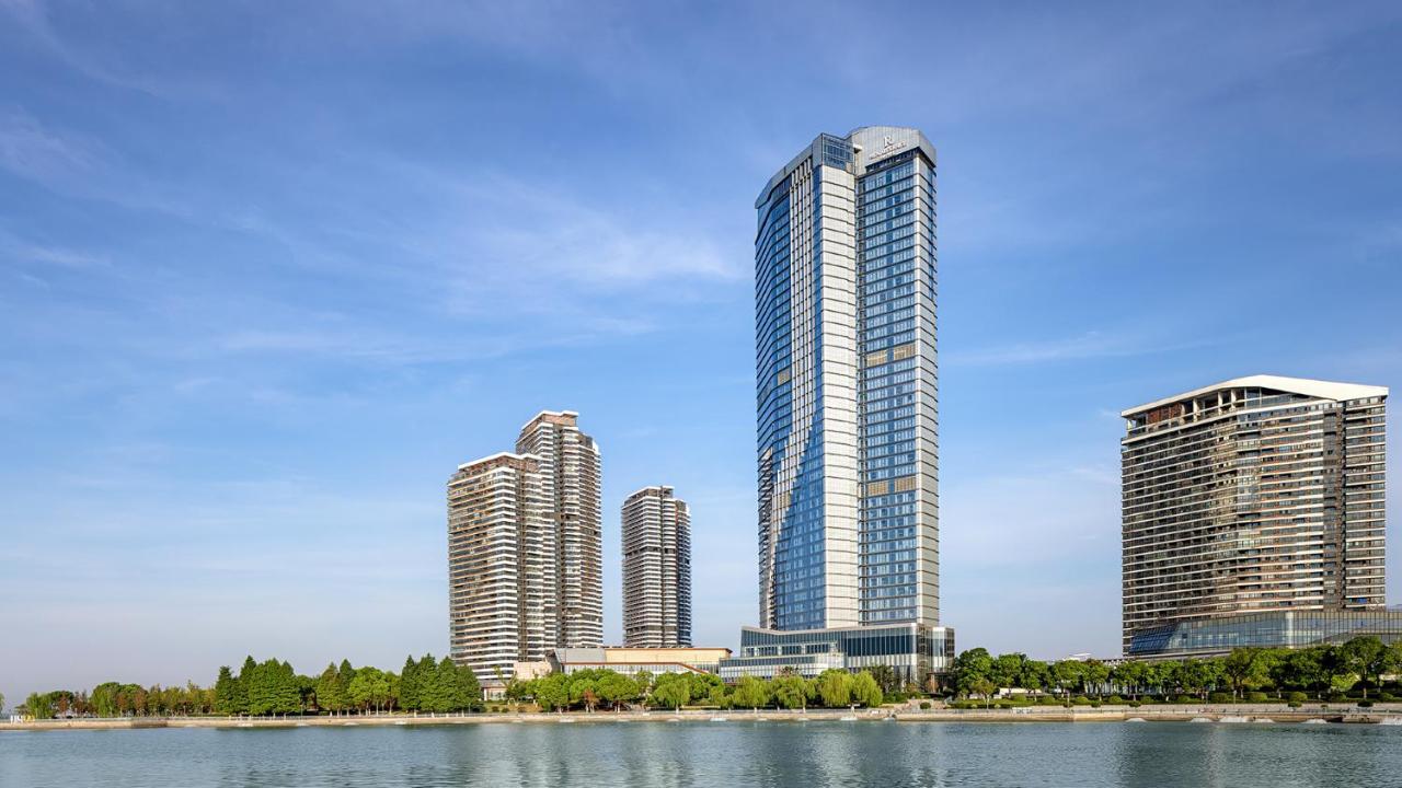 Renaissance Changzhou Wujin Hotel Екстериор снимка