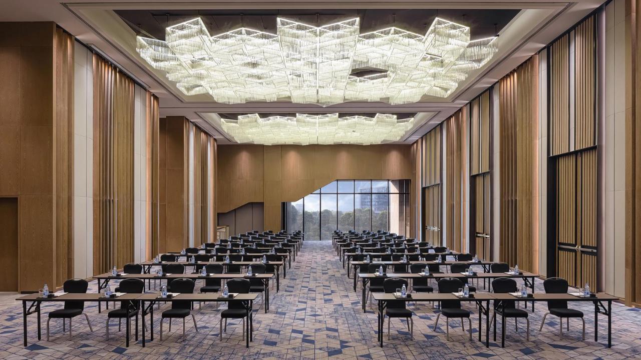 Renaissance Changzhou Wujin Hotel Екстериор снимка
