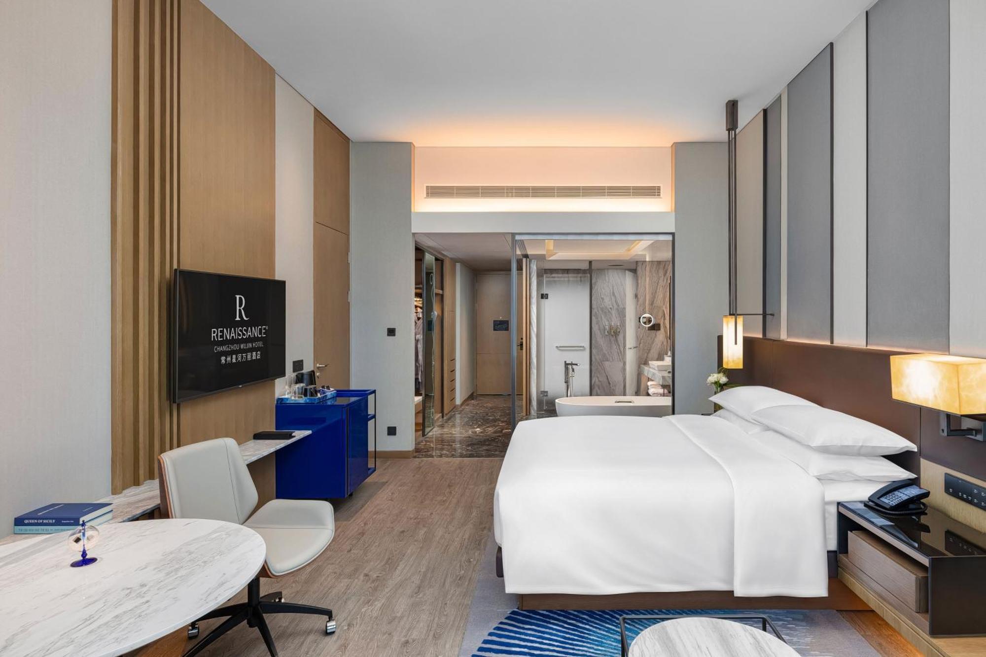 Renaissance Changzhou Wujin Hotel Екстериор снимка
