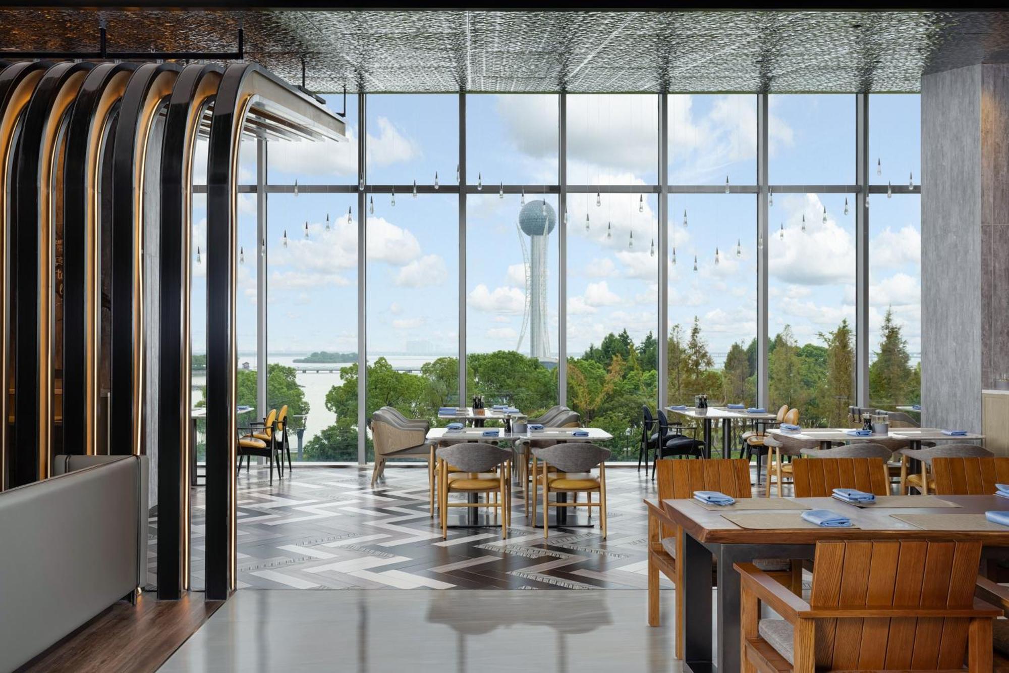 Renaissance Changzhou Wujin Hotel Екстериор снимка